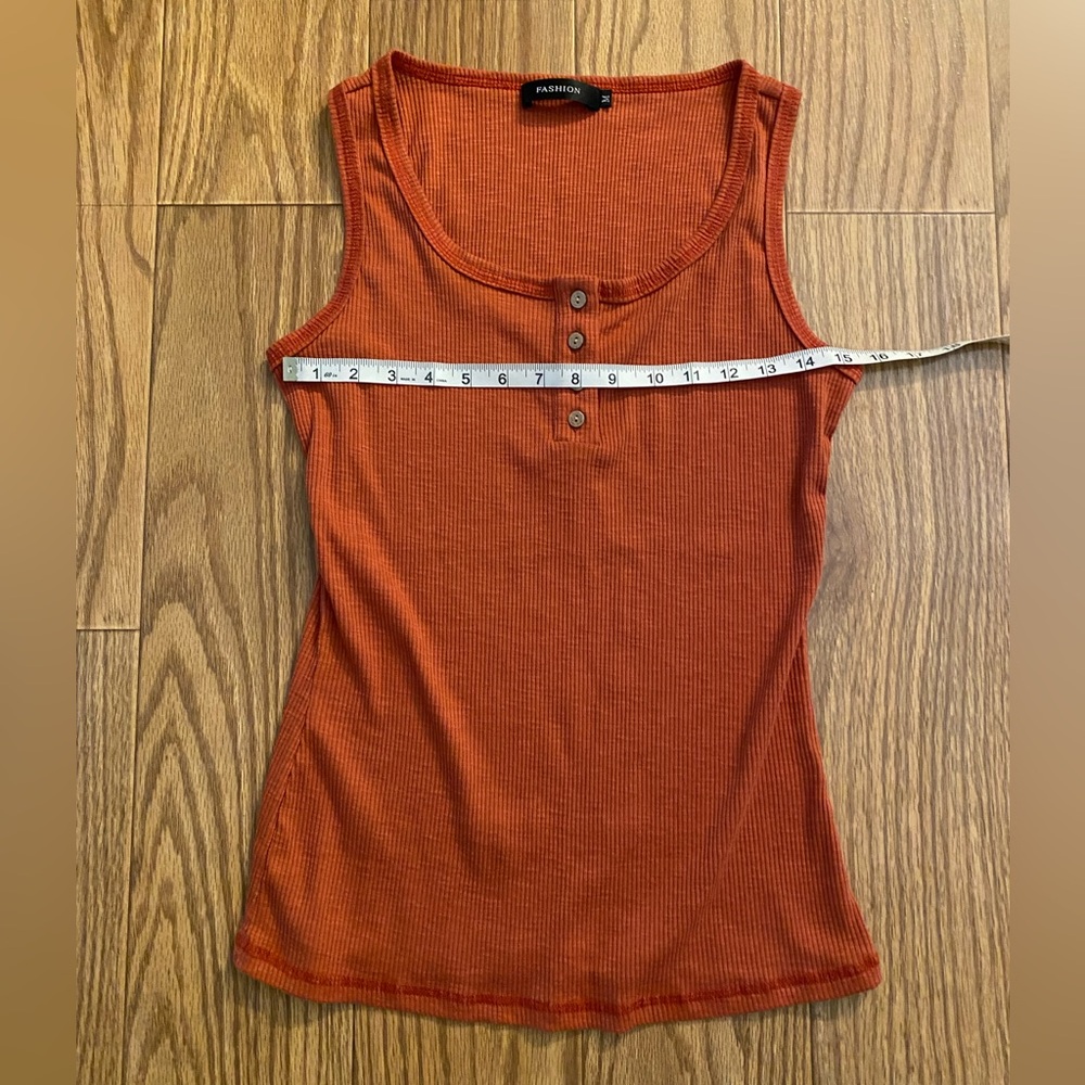 Kissfix Rust Button Detail Tank Top - Picture 2 of 3